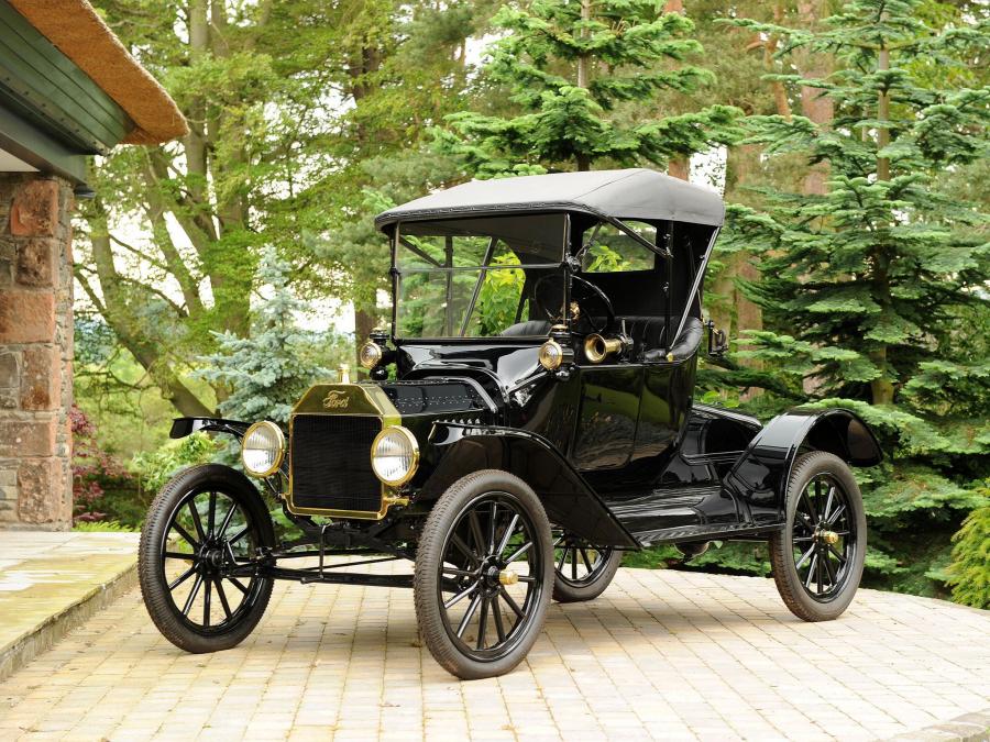  Ford Model T Roadster 1915 года  (фото 1 из 7)